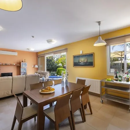 At Last You Can Rent The Perfect Luxury In Larnaca, Larnaca 1392