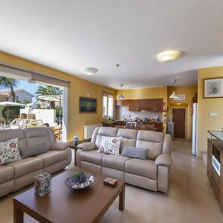 빌라 At Last You Can Rent The Perfect Luxury In Larnaca, Larnaca 1392 페리볼리아