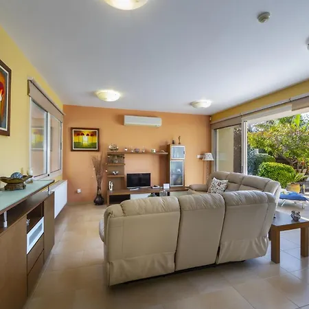 At Last You Can Rent The Perfect Luxury In Larnaca, Larnaca 1392