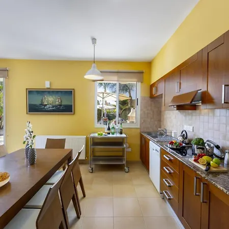 At Last You Can Rent The Perfect Luxury In Larnaca, Larnaca 1392 *
